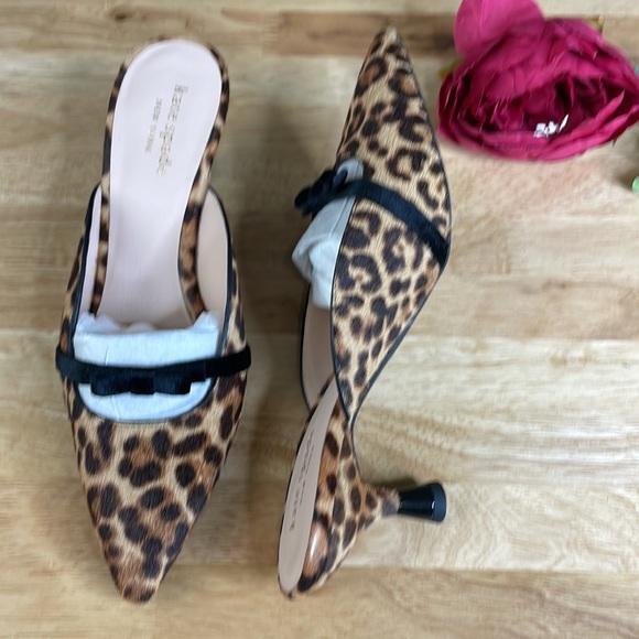Kate Spade New York Leopard Print Carnation Pumps Size 6.5 - Picture 3 of 8
